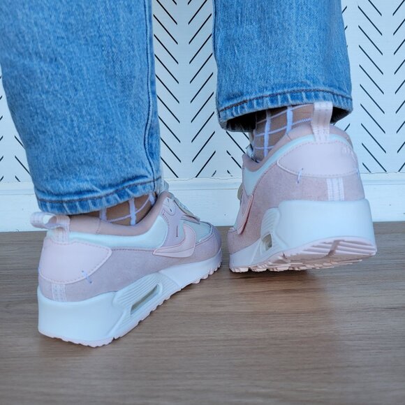 ❤️❤️Nike Air Max 90 Futura Women Shoes 7.5 Barley Rose Pink Sneakers DM9922-104 - Picture 4 of 10